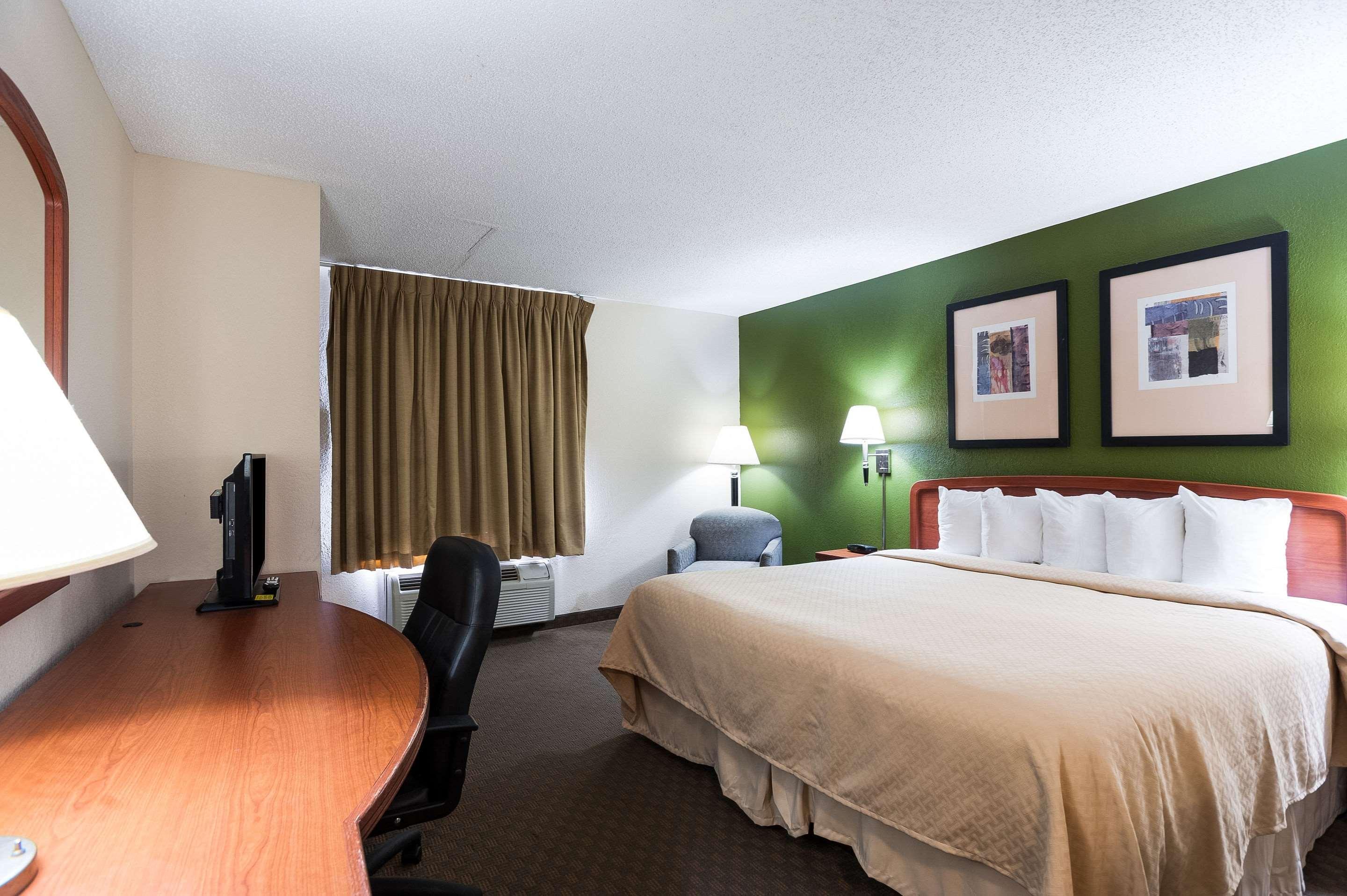 Quality Inn & Suites Lake Charles Exterior foto